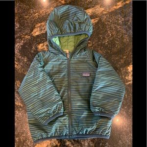 Baby reversible puff-ball jacket